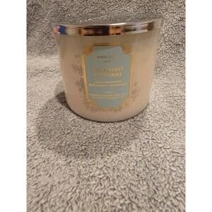 Bath & Body Works  White Barn 3 Wick Candle The Perfect Christmas
